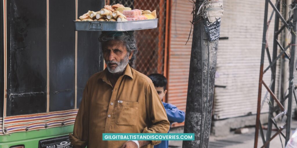 Things To Do In Qissa Khwani Bazaar Peshawar