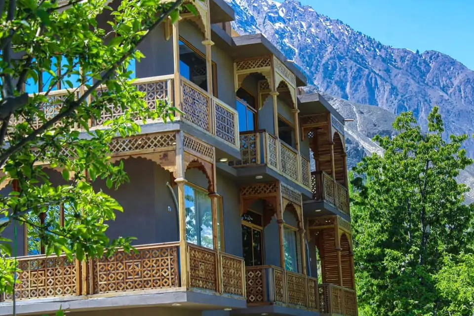 Dumani Nagar Hotel & Resort