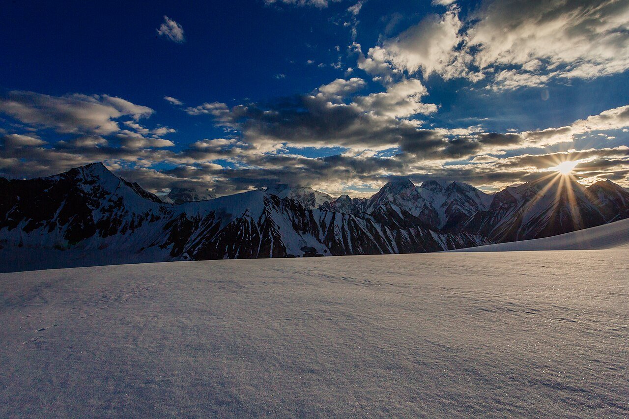 Gondogoro La pass in the Karakoram