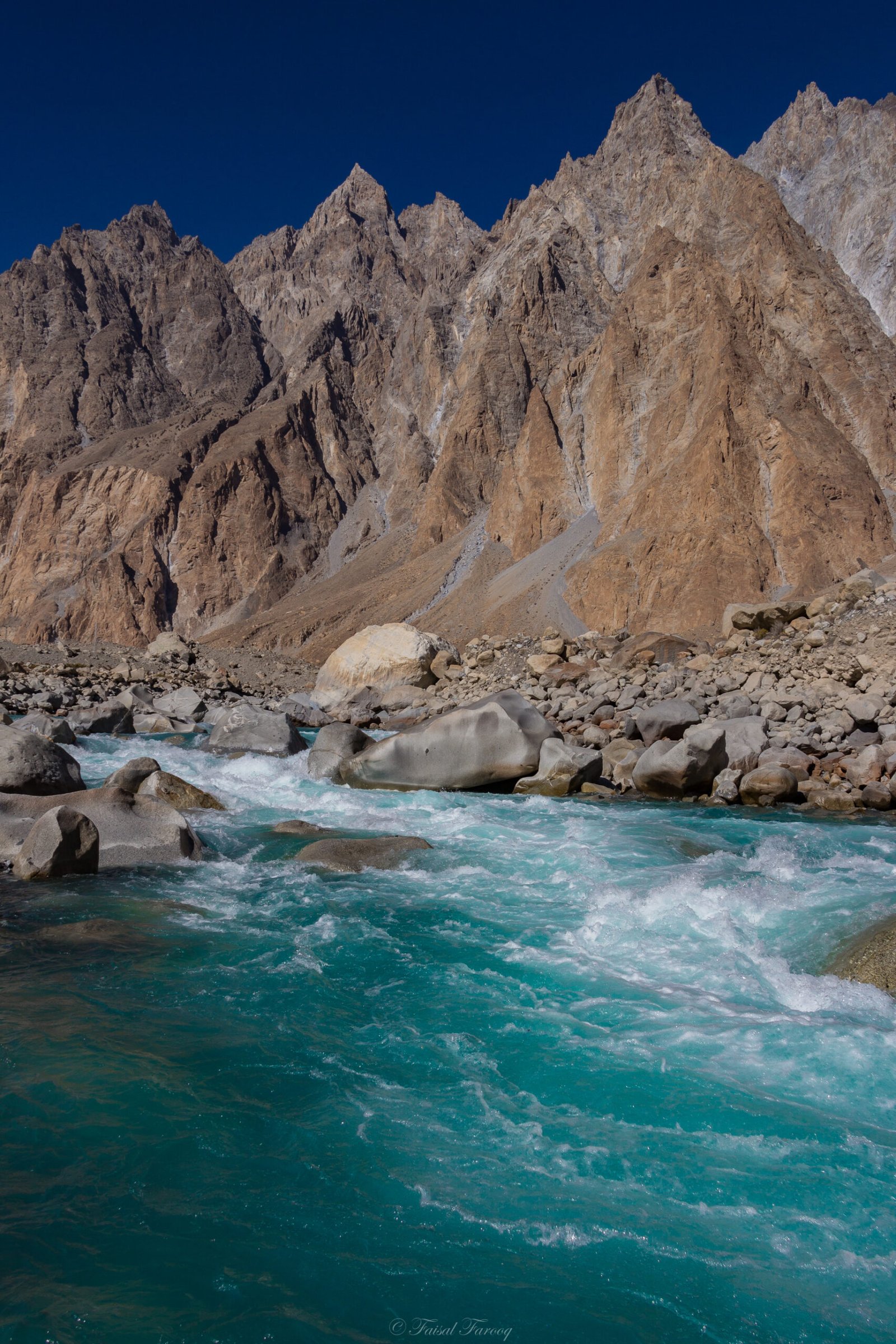 Passu Cones above the turquoise Hunza River in Gojal